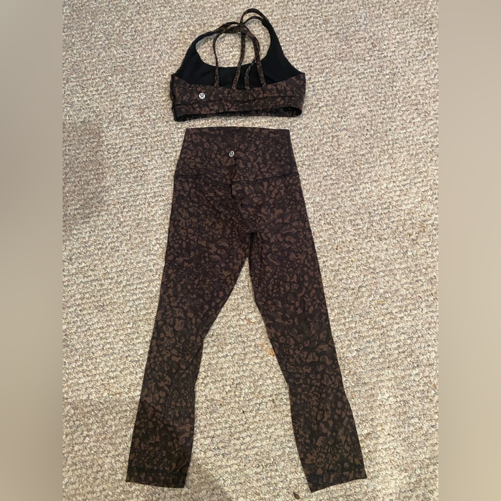 Lululemon align legging set. Bottom size 2 top size 4. Excellent condition
